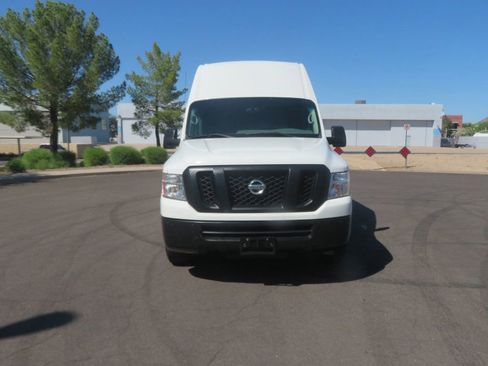 Used 2019 Nissan NV 2500 SV image 11