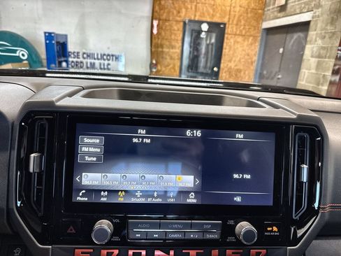 New 2026 Nissan Frontier PRO-4X w/ Pro-4x Convenience Package AWD/4WD image 12