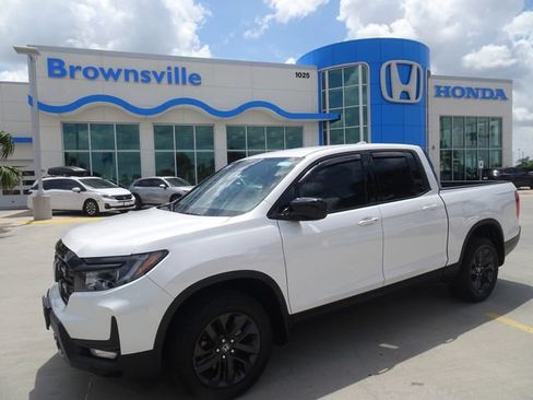 Certified 2024 Honda Ridgeline Sport image 1