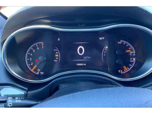 Used 2017 Jeep Grand Cherokee Trailhawk w/ Trailhawk Luxury Group AWD/4WD image 22