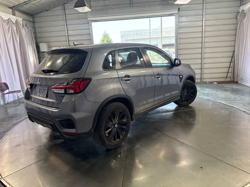 Used 2026 Mitsubishi Outlander Sport LE AWD/4WD image 5
