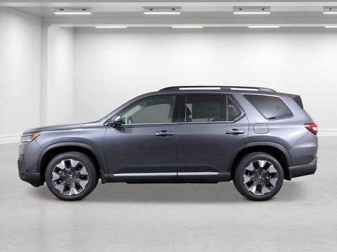 New 2026 Honda Pilot Touring image 6