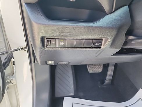 Used 2021 Toyota RAV4 XSE image 13