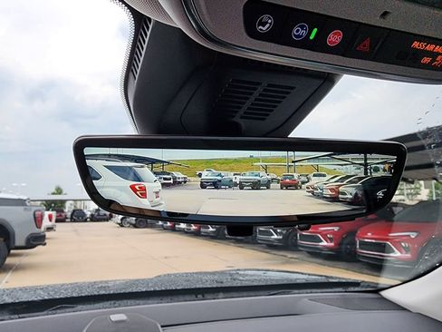 New 2026 GMC Terrain Denali AWD/4WD image 36