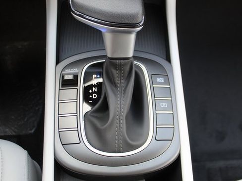 New 2026 Hyundai Kona SE image 21