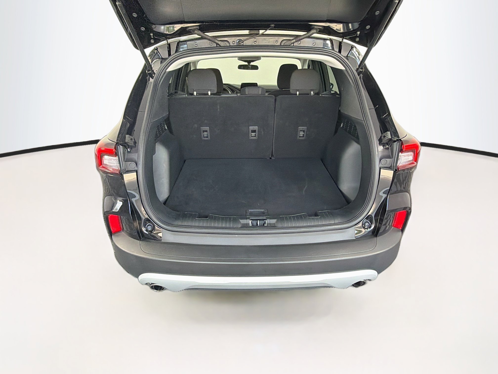 Used 2025 Ford Escape Active FWD image 30
