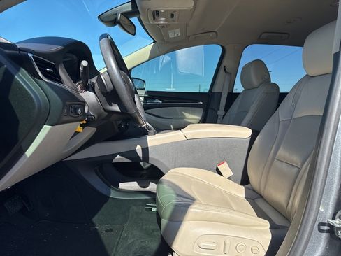 Used 2020 Buick Enclave Premium image 8