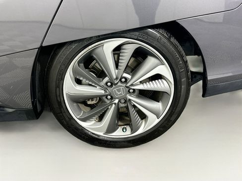 Used 2019 Honda Clarity Touring image 11