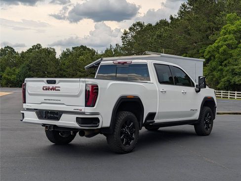 Used 2024 GMC Sierra 2500 AT4 w/ Technology Package AWD/4WD image 6