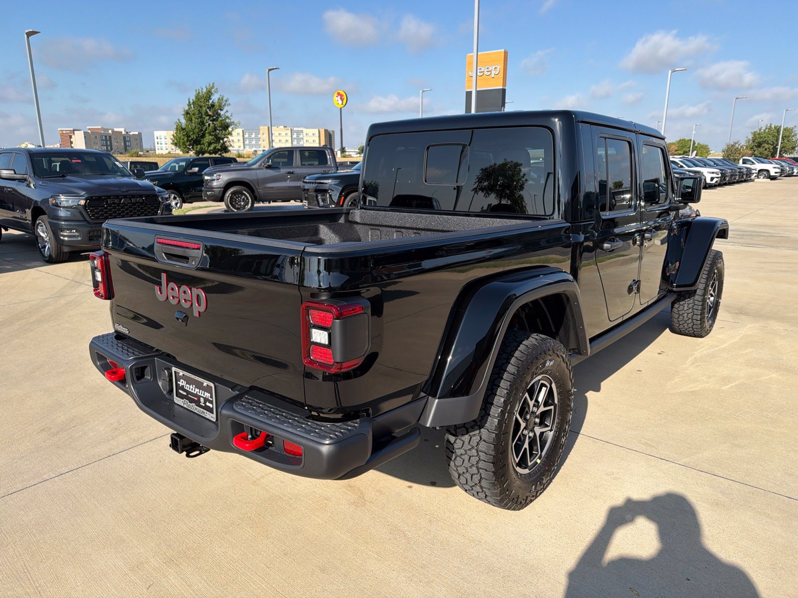 New 2026 Jeep Gladiator Rubicon w/ Steel Power Dome Hood Package AWD/4WD image 5