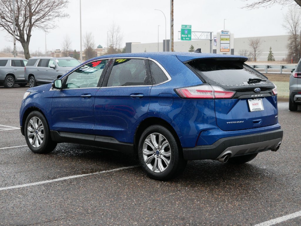 Used 2022 Ford Edge Titanium w/ Equipment Group 301A AWD/4WD image 7