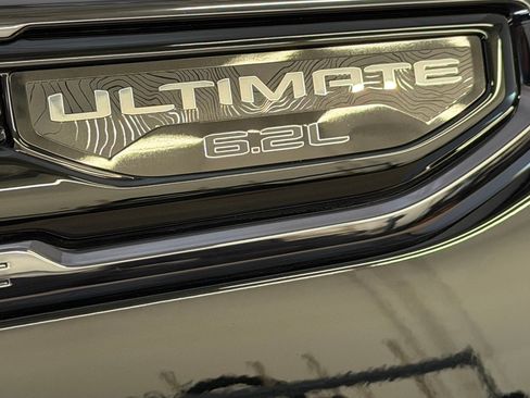 Used 2026 GMC Sierra 1500 Denali Ultimate AWD/4WD image 37