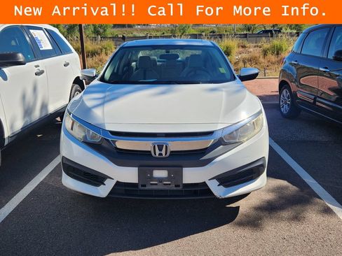 Used 2017 Honda Civic EX image 3
