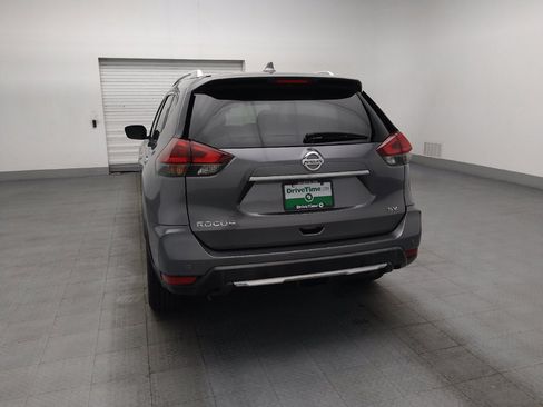 Used 2020 Nissan Rogue SV FWD image 6