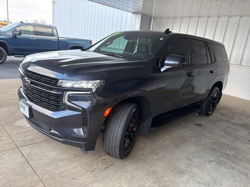 Used 2024 Chevrolet Tahoe RST w/ RST Performance Edition image 3