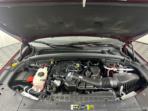 Used 2023 Jeep Grand Cherokee L Laredo image 34