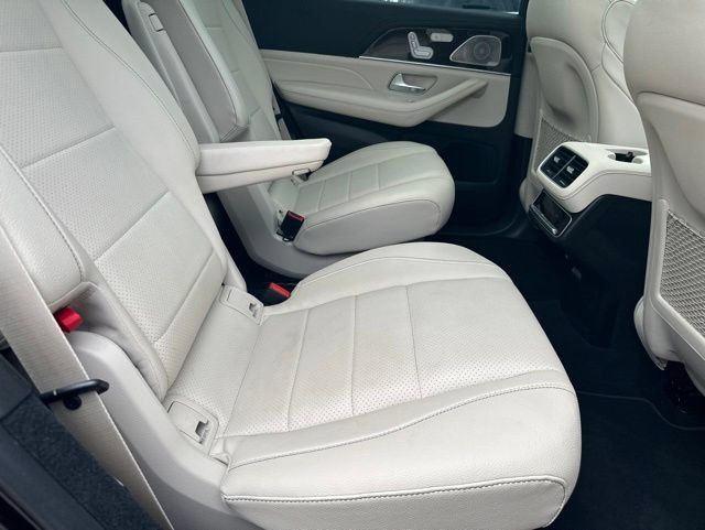 Certified 2024 Mercedes-Benz GLS 450 4MATIC image 29