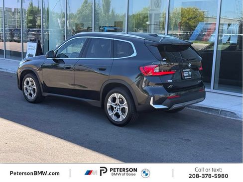 Used 2023 BMW X1 xDrive28i w/ Convenience Package AWD/4WD image 3