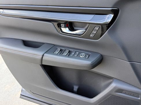 Certified 2026 Honda CR-V Sport Touring image 29