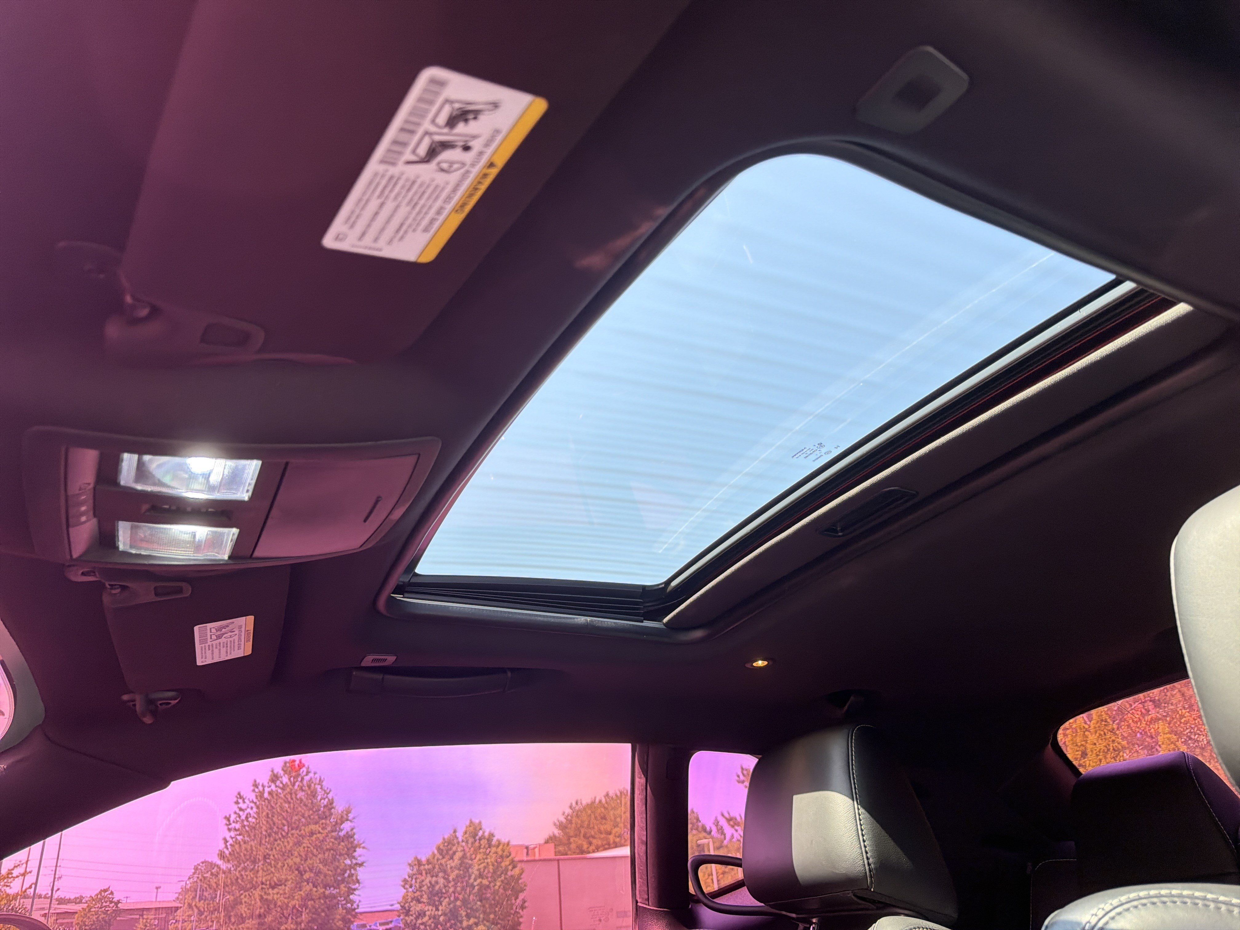 Used 2018 Dodge Challenger SRT Hellcat RWD image 8