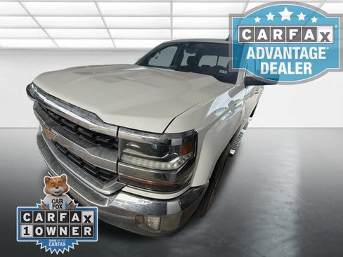 Used 2018 Chevrolet Silverado 1500 LT w/ Texas Edition RWD image 6