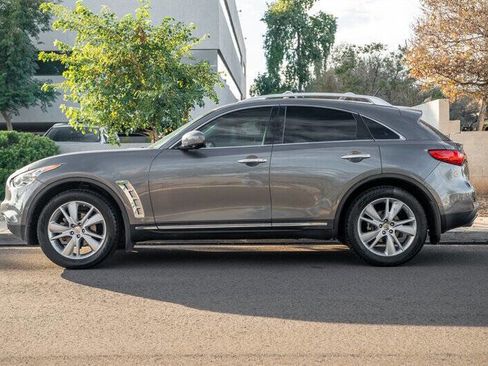 Used 2012 INFINITI FX35 Base 4dr SUV w/ Premium Pkg image 2