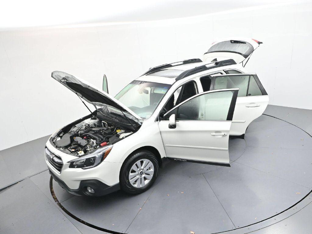 Used 2019 Subaru Outback 2.5i Premium AWD/4WD image 35