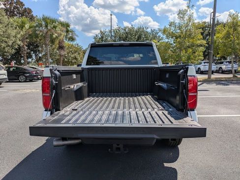 New 2025 Toyota Tacoma SR5 image 10