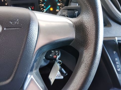 Used 2018 Ford Transit 150 XLT RWD image 27