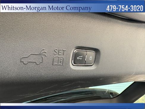 Used 2025 Ford Expedition Platinum w/ Driver's Package AWD/4WD image 38