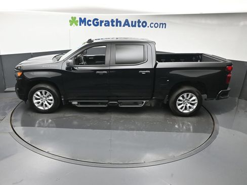 Used 2022 Chevrolet Silverado 1500 Custom RWD image 22
