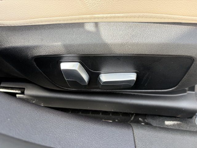 Certified 2023 BMW 330i Sedan w/ Premium Package RWD image 13