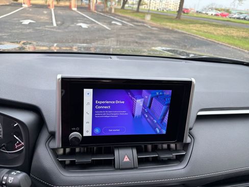 Used 2025 Toyota RAV4 XLE w/ Weather Package image 17