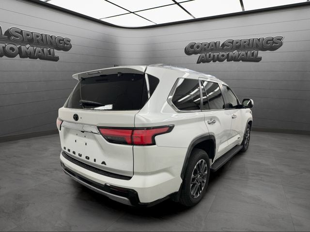 Used 2024 Toyota Sequoia Limited AWD/4WD image 5