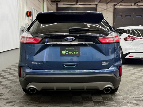 Used 2019 Ford Edge SEL w/ Equipment Group 201A image 3