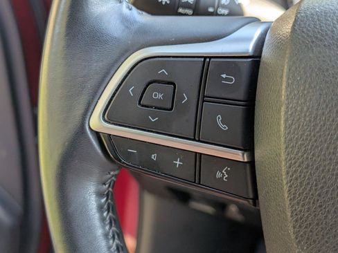 Used 2022 Toyota Highlander XSE FWD image 32