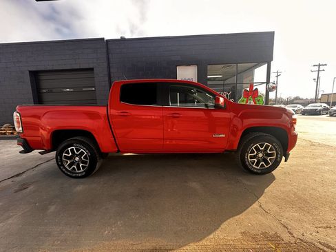 Used 2015 GMC Canyon SLE w/ All-Terrain Package image 9