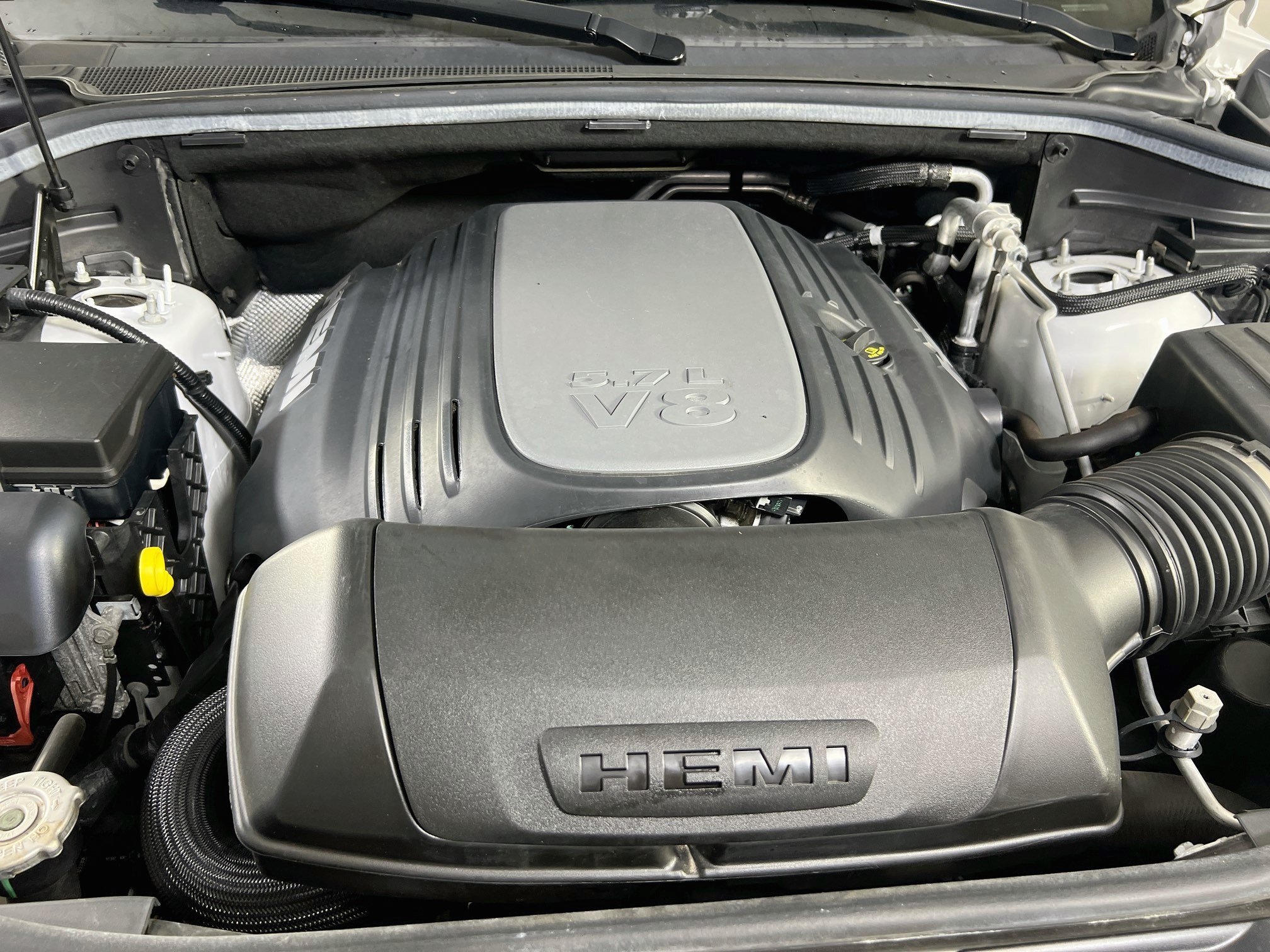 Used 2023 Dodge Durango R/T AWD/4WD image 32