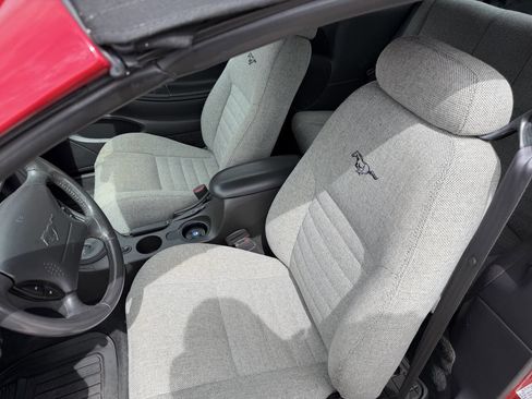 Used 2001 Ford Mustang GT image 8