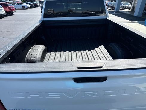 Used 2022 Chevrolet Silverado 2500 LTZ w/ LTZ Plus Package image 29