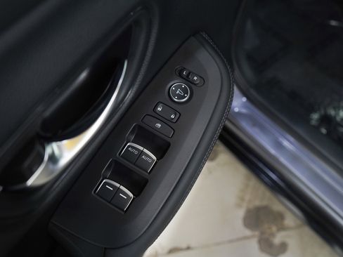 Used 2023 Honda HR-V EX-L image 20