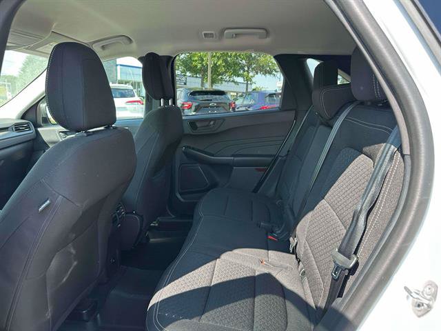 Used 2023 Ford Escape Active w/ Tech Pack #1 AWD/4WD image 32