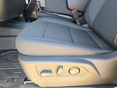 New 2026 GMC Sierra 1500 SLE image 29