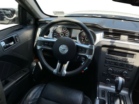 Used 2014 Ford Mustang Premium w/ Comfort Package RWD image 12