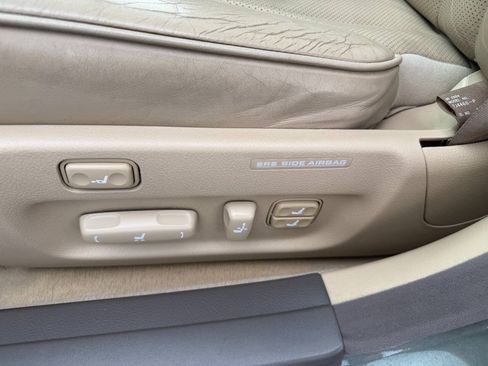 Used 2005 Lexus LS 430 RWD image 20