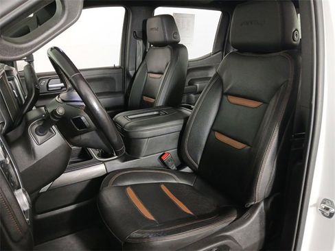 Used 2021 GMC Sierra 1500 AT4 w/ AT4 Premium Package image 18