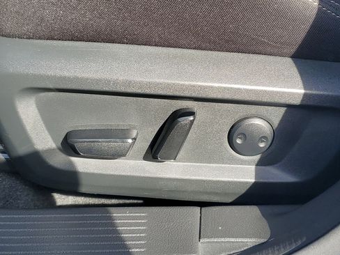 Certified 2021 Nissan Rogue SV image 14