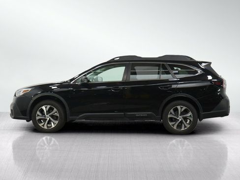Used 2020 Subaru Outback Limited AWD/4WD image 2