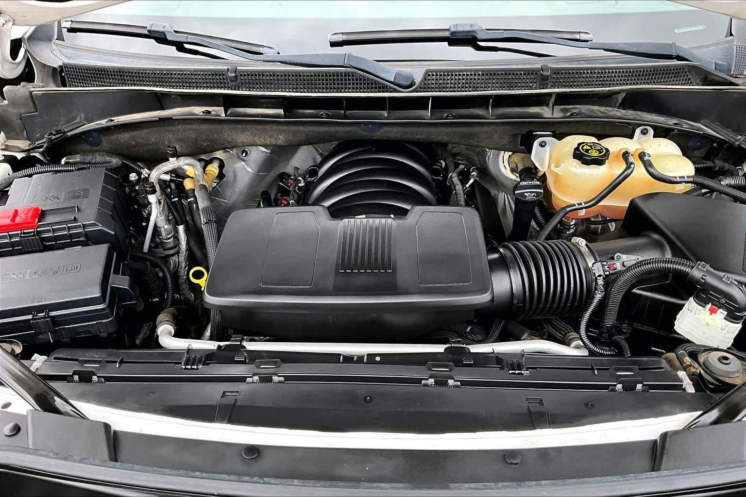 Used 2022 GMC Yukon SLT w/ SLT Premium Package RWD image 32