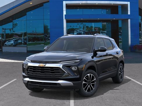 New 2026 Chevrolet TrailBlazer LT w/ LT Cold Weather Package AWD/4WD image 30